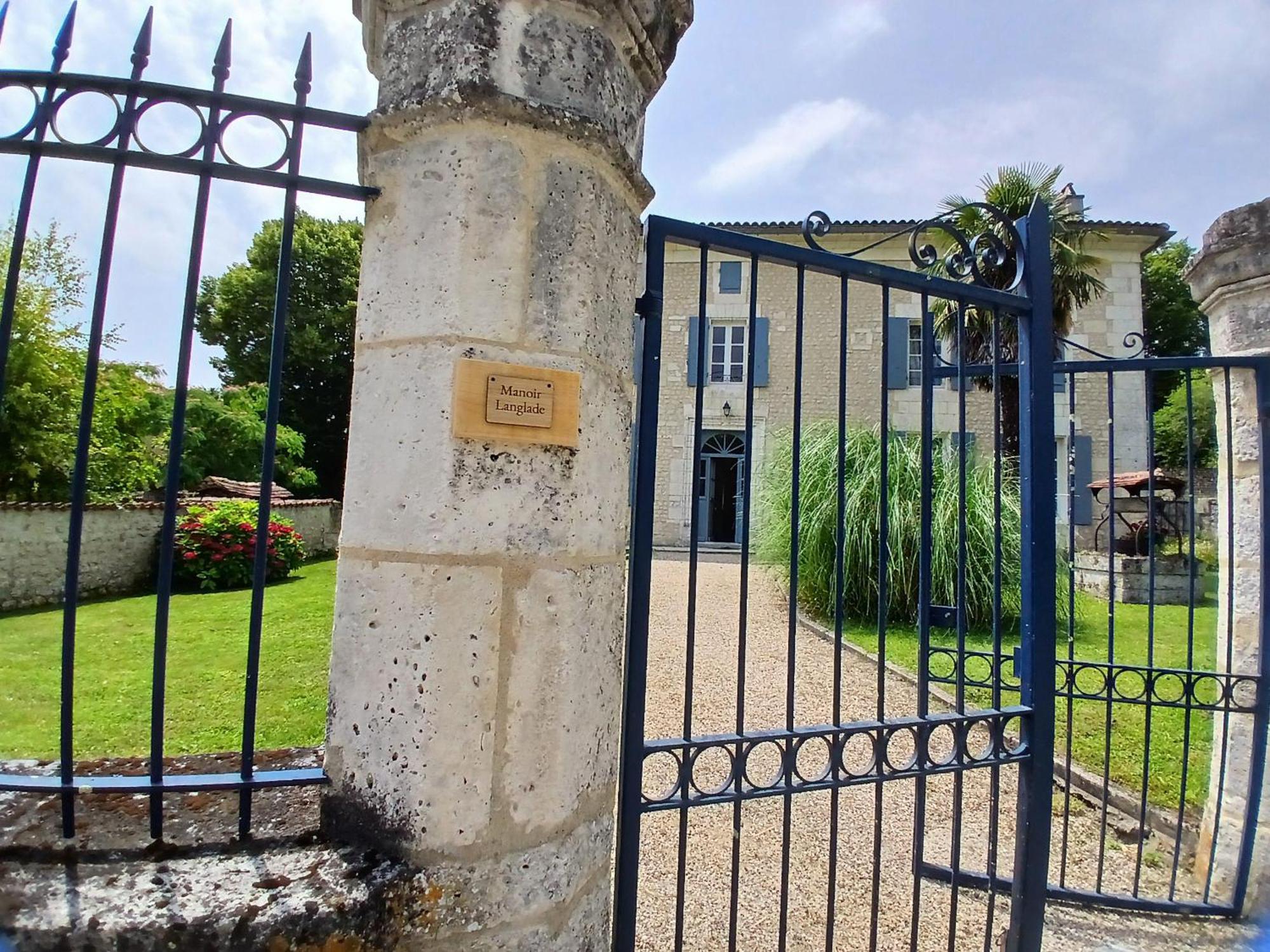 Langlade Estate Villa Montboyer Eksteriør billede